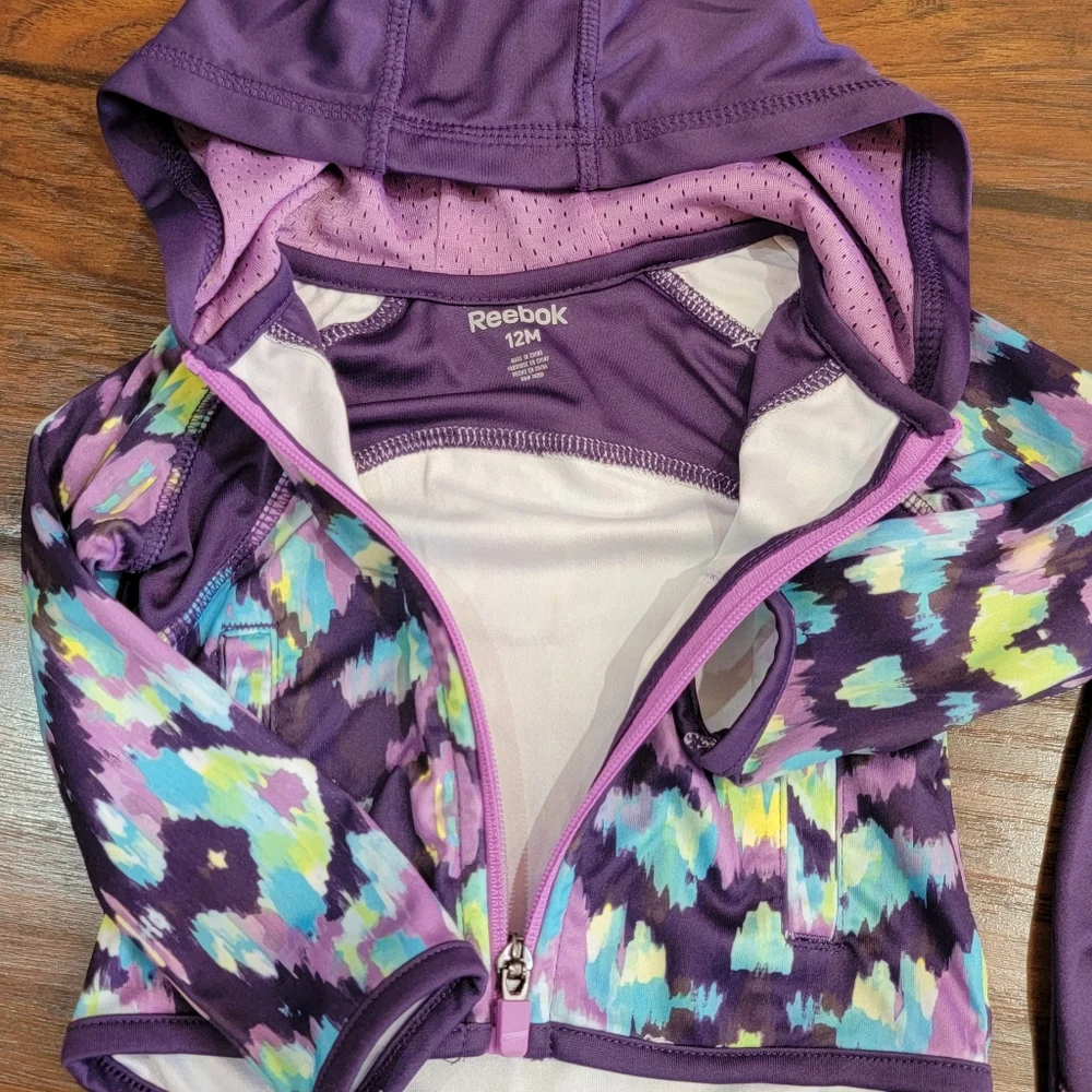 Reebok set - Picture 6 of 9